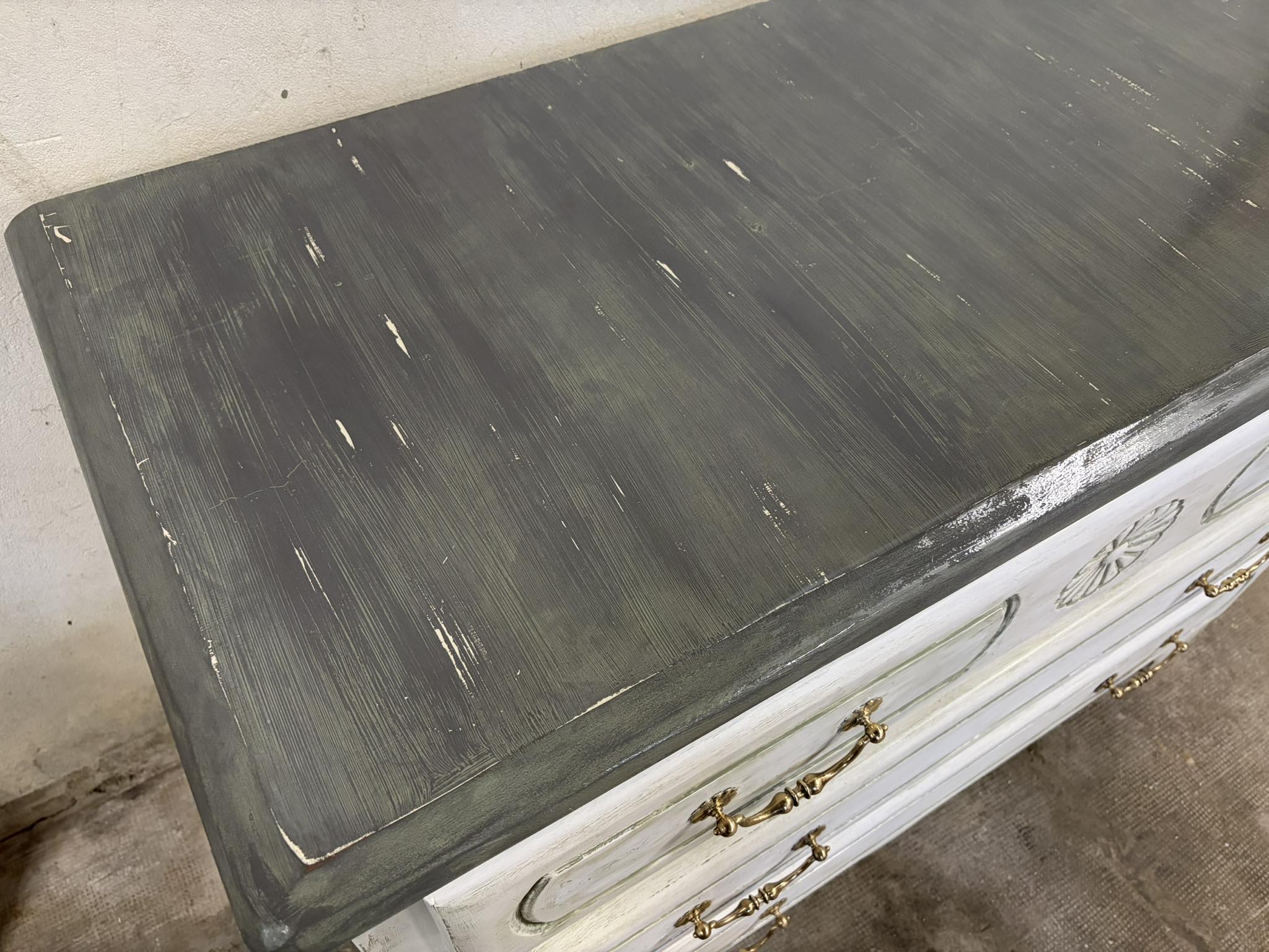 Commode style vintage