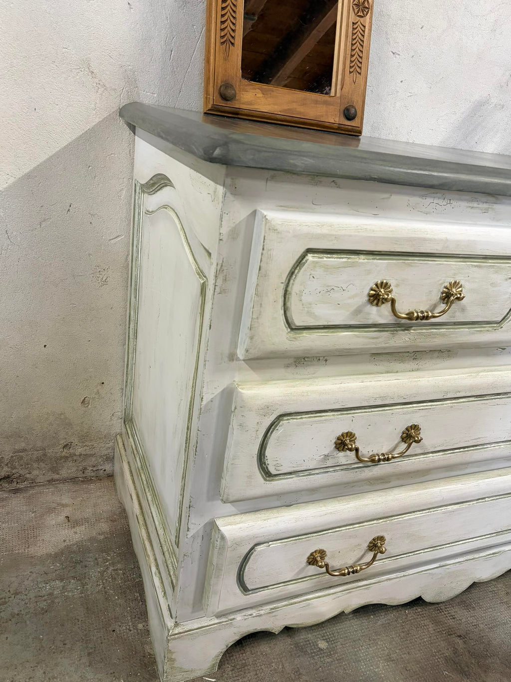 Commode style vintage