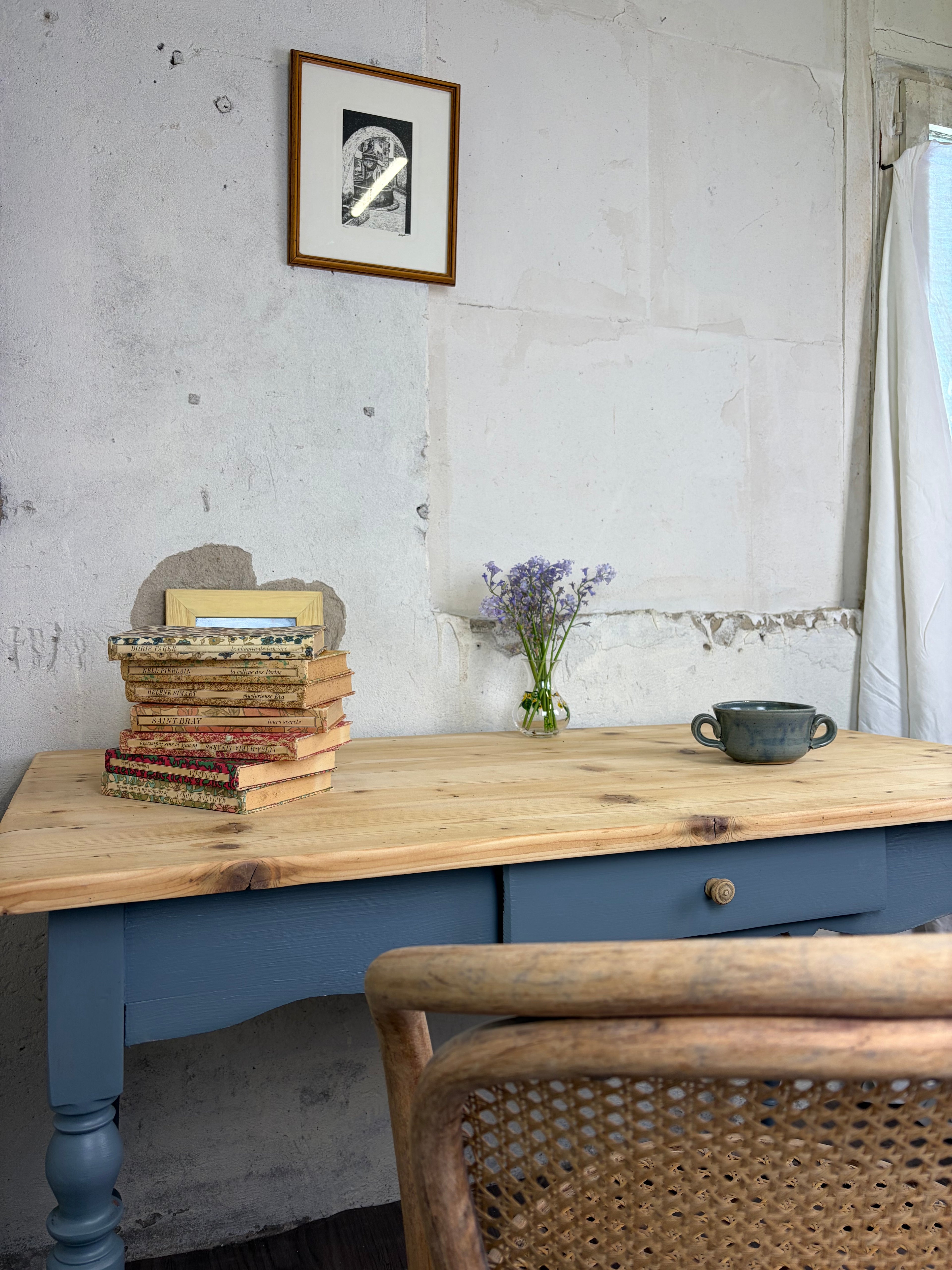 Table / Bureau