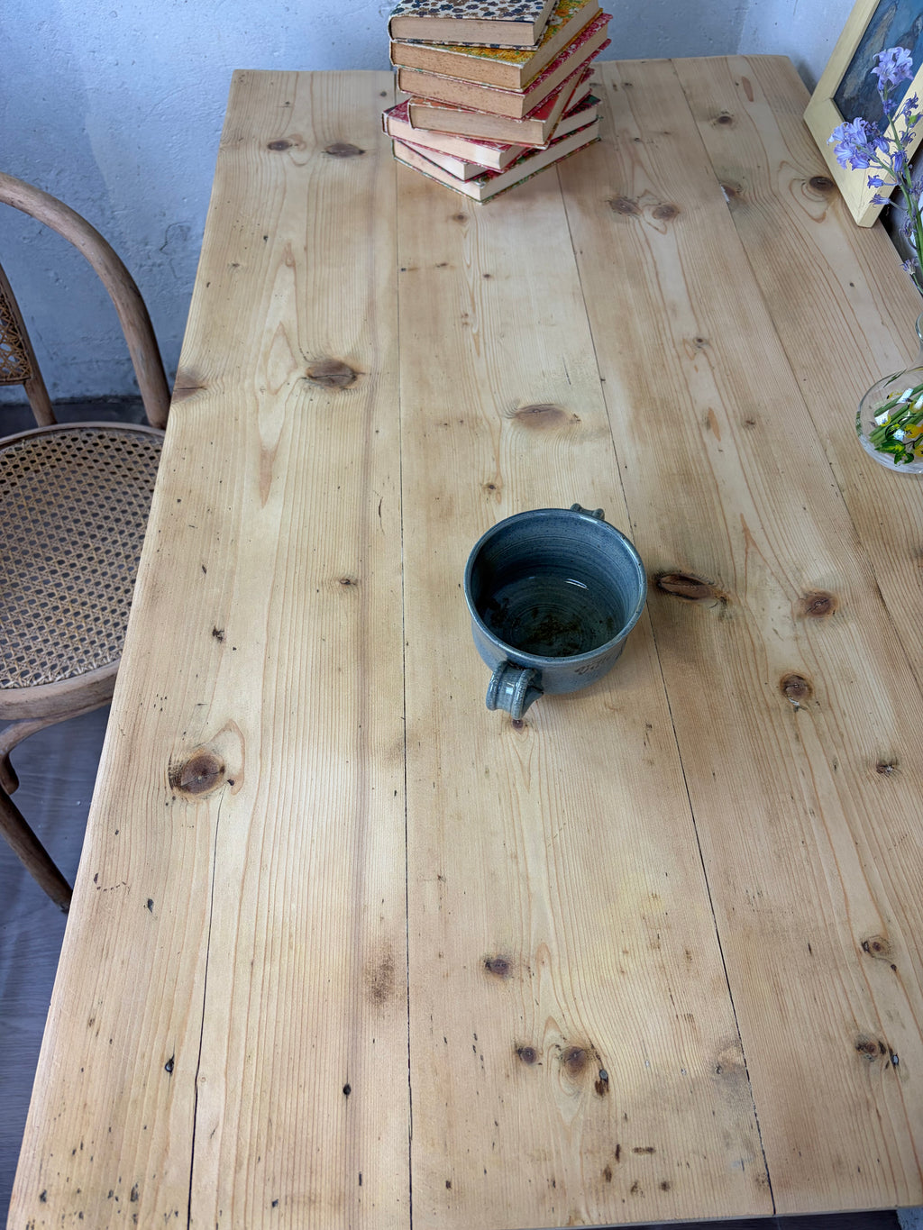 Table / Bureau